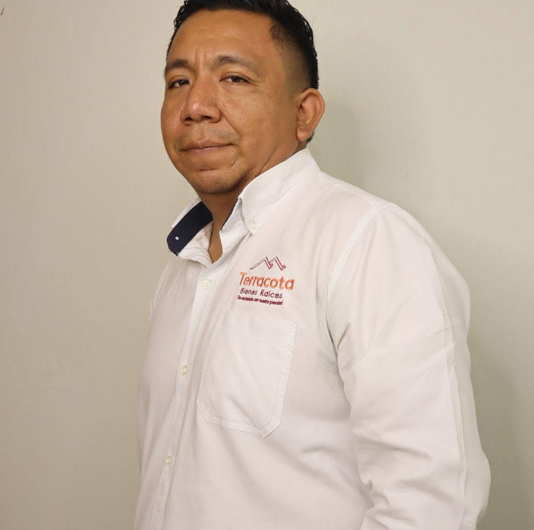 IVAN GEREMIAS GONZALEZ PEREZ